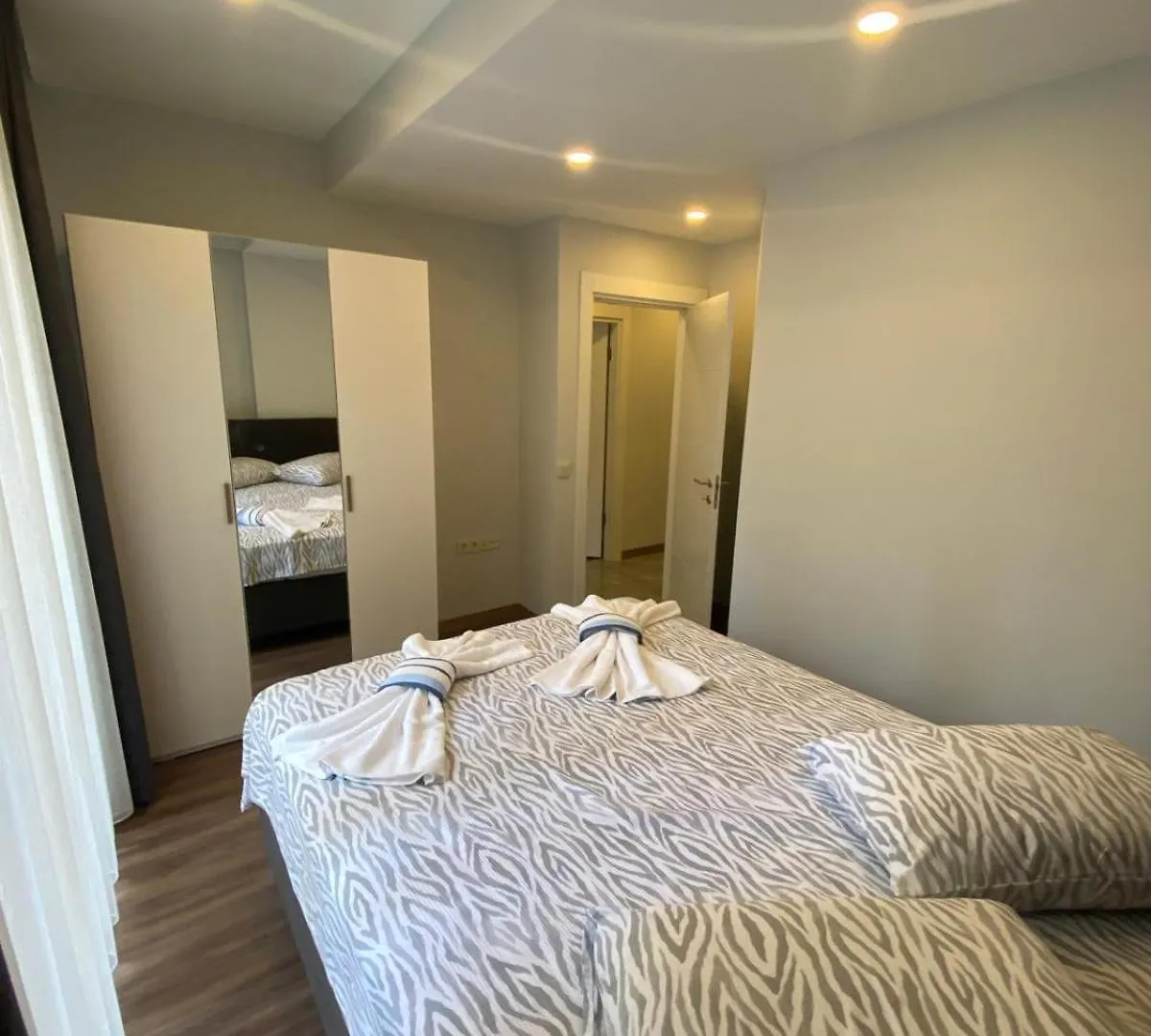 Sisli Merkezde Konforlu Daire Istanboel Appartement