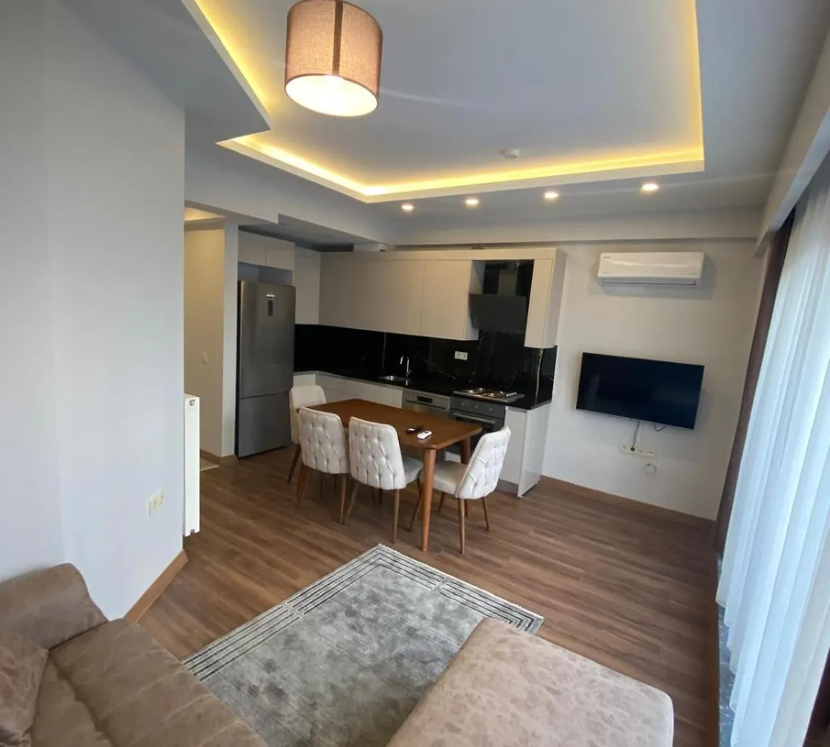 Sisli Merkezde Konforlu Daire Istanboel Appartement